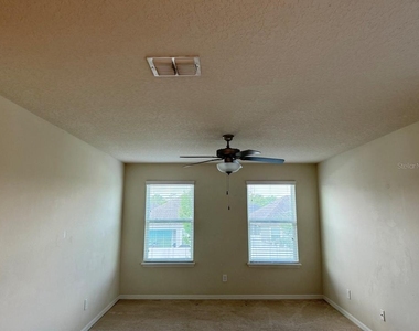 8026 Corkfield Ave - Photo Thumbnail 5