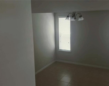8026 Corkfield Ave - Photo Thumbnail 6