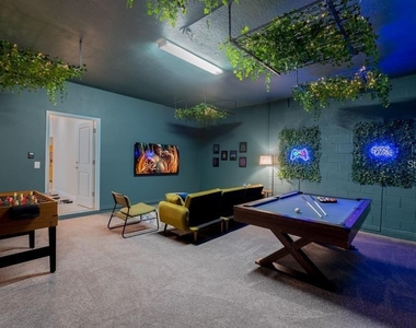 7215 Oakmoss Loop - Photo Thumbnail 33