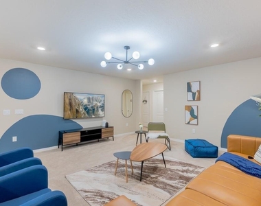 7215 Oakmoss Loop - Photo Thumbnail 53