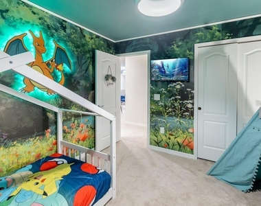 7215 Oakmoss Loop - Photo Thumbnail 52