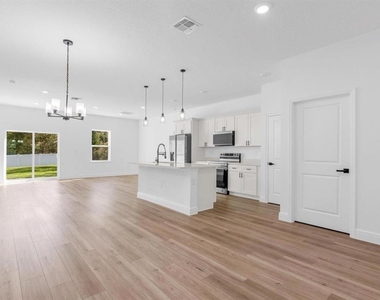 4411 Sw 172nd St Road - Photo Thumbnail 8