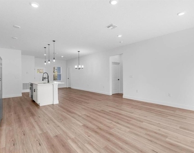 4411 Sw 172nd St Road - Photo Thumbnail 9