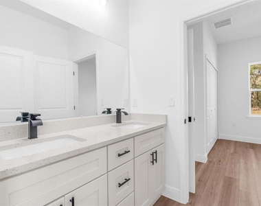 4411 Sw 172nd St Road - Photo Thumbnail 29