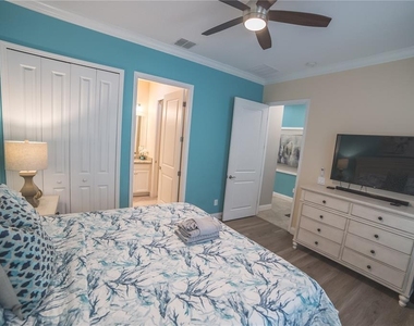 159 Captiva Drive - Photo Thumbnail 6