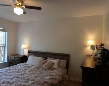 1004 Waterside Drive - Photo Thumbnail 24