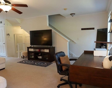 1004 Waterside Drive - Photo Thumbnail 1