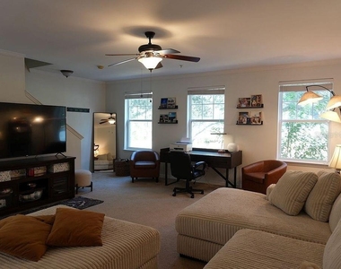 1004 Waterside Drive - Photo Thumbnail 21