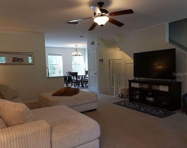 1004 Waterside Drive - Photo Thumbnail 12