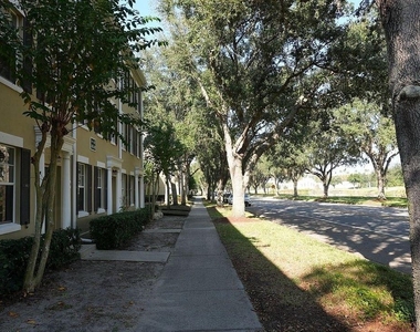 1004 Waterside Drive - Photo Thumbnail 39