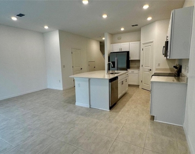 3037 Canary Avenue - Photo Thumbnail 1