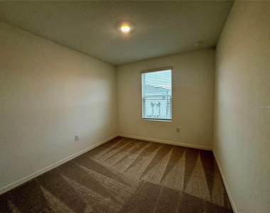 3037 Canary Avenue - Photo Thumbnail 19