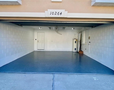10264 Oak Crest Road - Photo Thumbnail 26