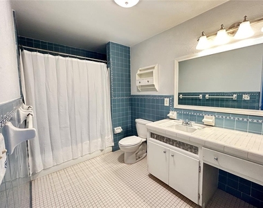 1241 N Lake Elbert Drive Ne - Photo Thumbnail 7