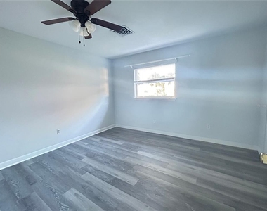 1241 N Lake Elbert Drive Ne - Photo Thumbnail 9
