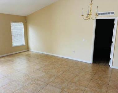 8158 Settlers Creek Circle - Photo Thumbnail 9