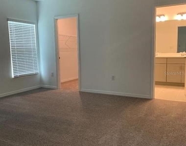 5586 Tranquila Lane - Photo Thumbnail 10
