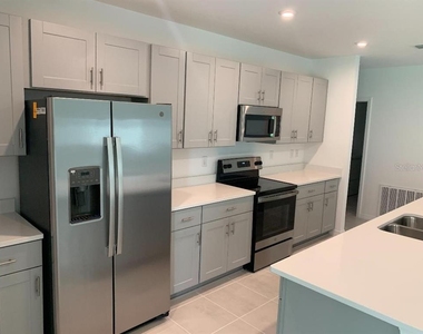5586 Tranquila Lane - Photo Thumbnail 3