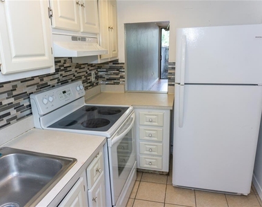 603 Sw 75th Street - Photo Thumbnail 1