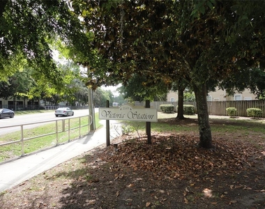 3584 Sw 30th Way - Photo Thumbnail 13