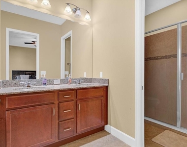 9219 Laureate Boulevard - Photo Thumbnail 14