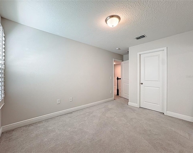 2501 Sky Stone Court - Photo Thumbnail 22