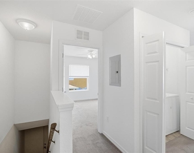 4600 E Moody Boulevard - Photo Thumbnail 31