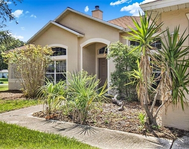 132 Berkshire Lane - Photo Thumbnail 1