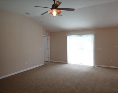 132 Berkshire Lane - Photo Thumbnail 13