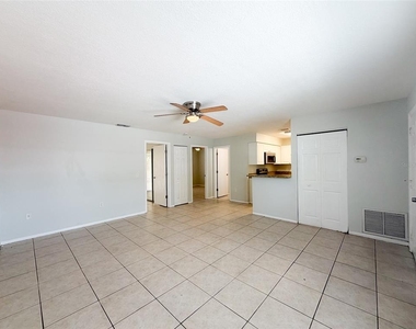 153 Old Englewood Road - Photo Thumbnail 3