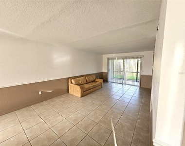 25050 Sandhill Boulevard - Photo Thumbnail 2