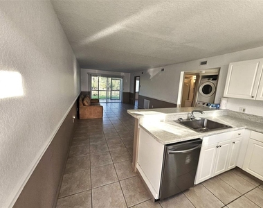 25050 Sandhill Boulevard - Photo Thumbnail 4