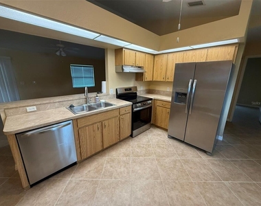 7306 Totem Avenue - Photo Thumbnail 2