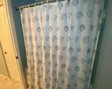 2436 Shenandoah Street - Photo Thumbnail 9