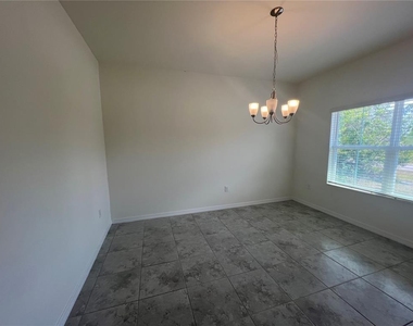 354 Albatross Road - Photo Thumbnail 3