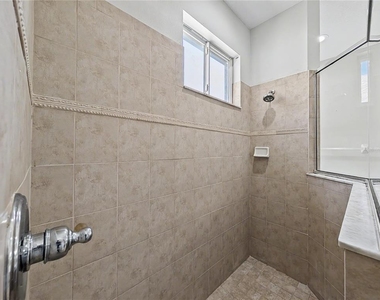4414 67th Avenue Circle E - Photo Thumbnail 13
