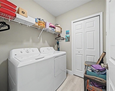 5220 Badini Way - Photo Thumbnail 18