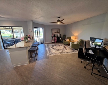 13 Seaward Circle - Photo Thumbnail 9