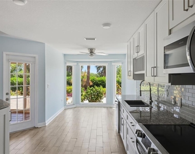 5207 86th Street Court W - Photo Thumbnail 8