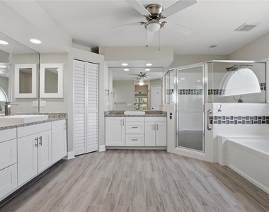 5207 86th Street Court W - Photo Thumbnail 16