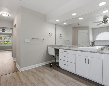 5207 86th Street Court W - Photo Thumbnail 18