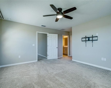 5512 Tripoli Drive - Photo Thumbnail 14