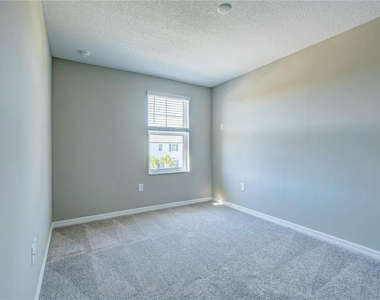 5512 Tripoli Drive - Photo Thumbnail 18