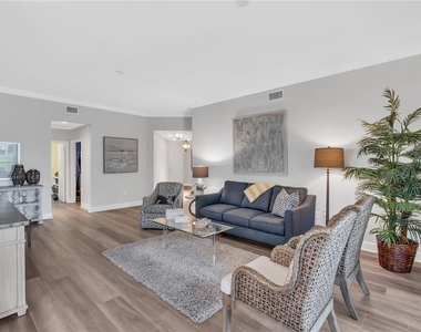 5204 Bouchard Circle - Photo Thumbnail 7