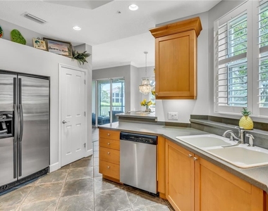 5204 Bouchard Circle - Photo Thumbnail 11