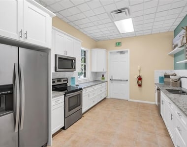 5204 Bouchard Circle - Photo Thumbnail 40