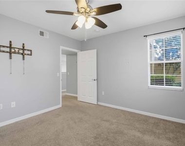 3005 Chianti Court - Photo Thumbnail 17