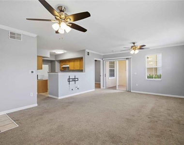 3005 Chianti Court - Photo Thumbnail 7
