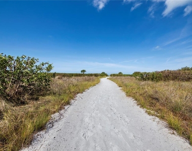 420 Beach Road - Photo Thumbnail 25