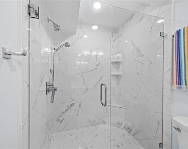 420 Beach Road - Photo Thumbnail 20